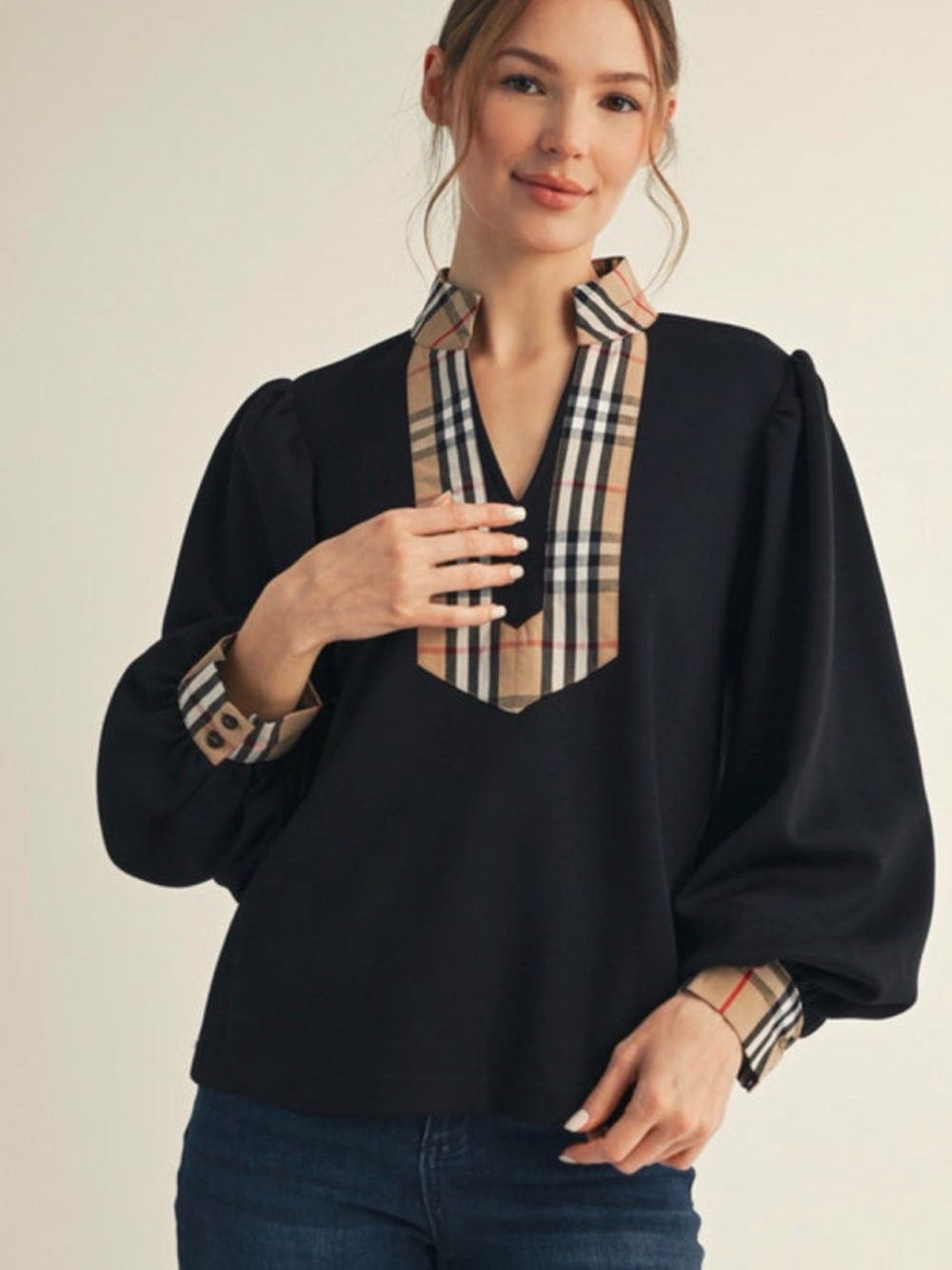 JODIFL Black Blouse with Beige Plaid Trim